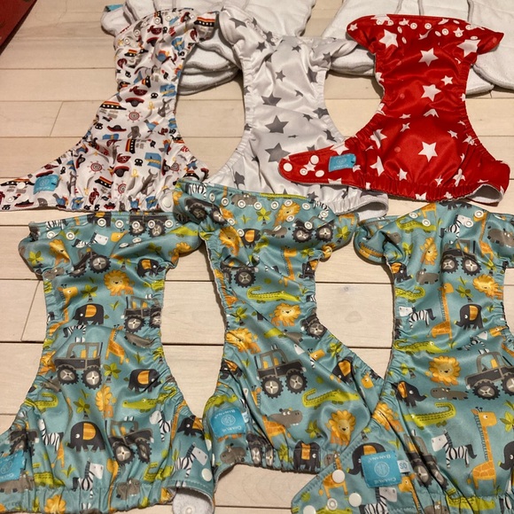 Charlie Banana 6 Cloth Diapers 12 Inserts - Red White Stars, Safari Fun Prints - Picture 5 of 11